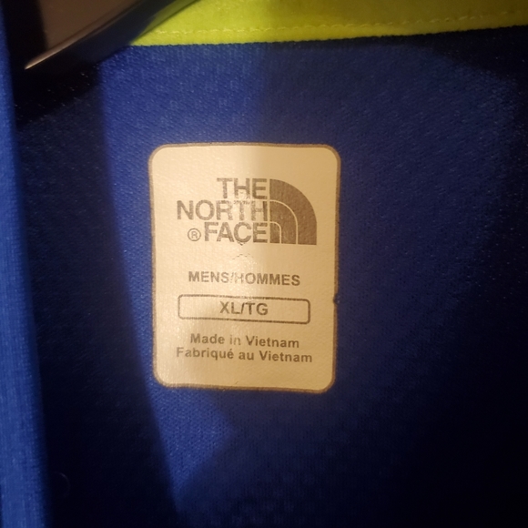 EUC  The North Face Men's Impulse Active 1/4 Zip - Picture 3 of 3
